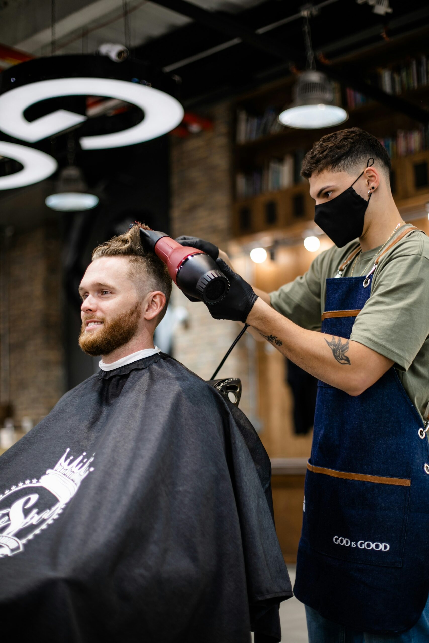 Why Your Barber Shop Isn’t Getting New Clients — And How to Fix It